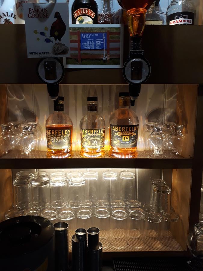 Ben Lawers Hotel Luaran gambar